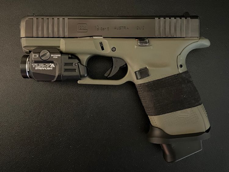 Glock 19