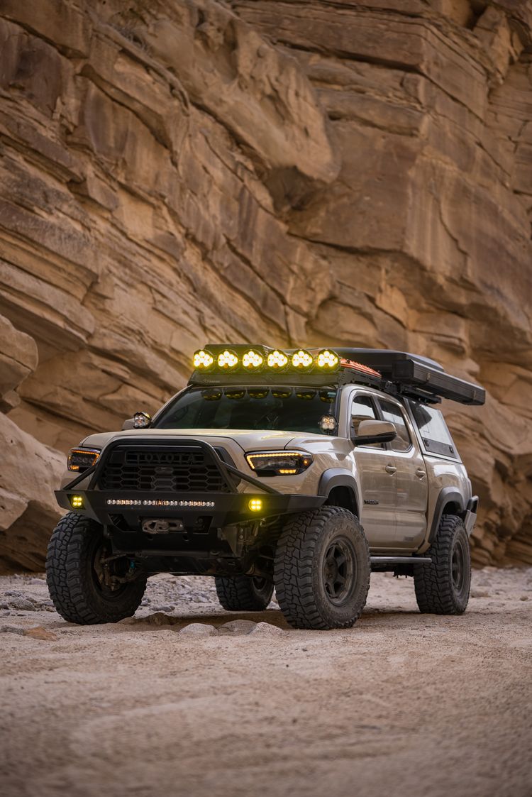 Horizon Bound: The Build
