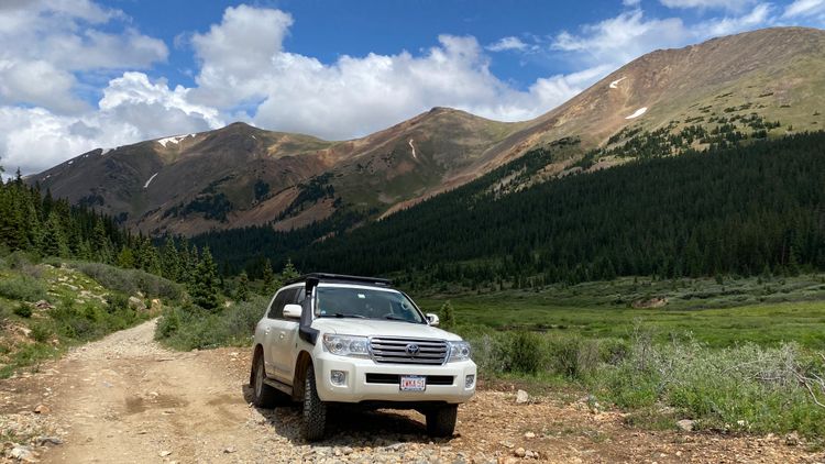 2013 Toyota Land Cruiser