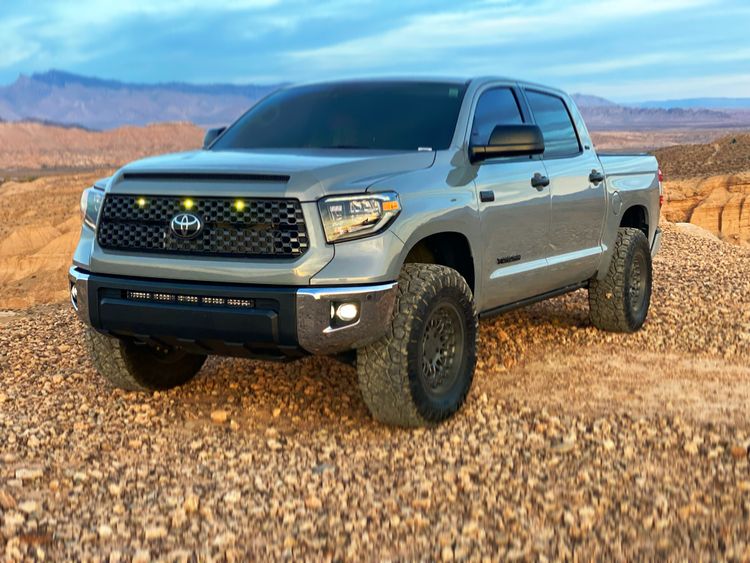 2020 Toyota Tundra Crewmax SR5 Cement