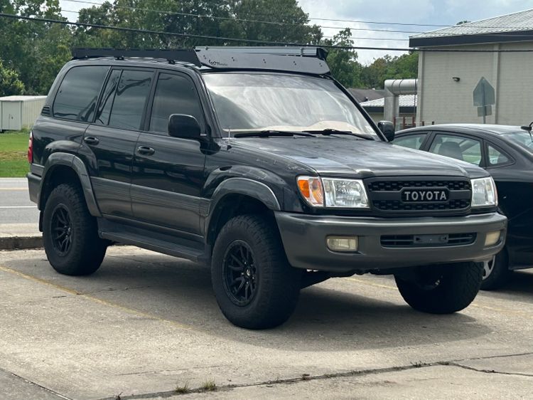 1998 Toyota Land Cruiser “Charles”