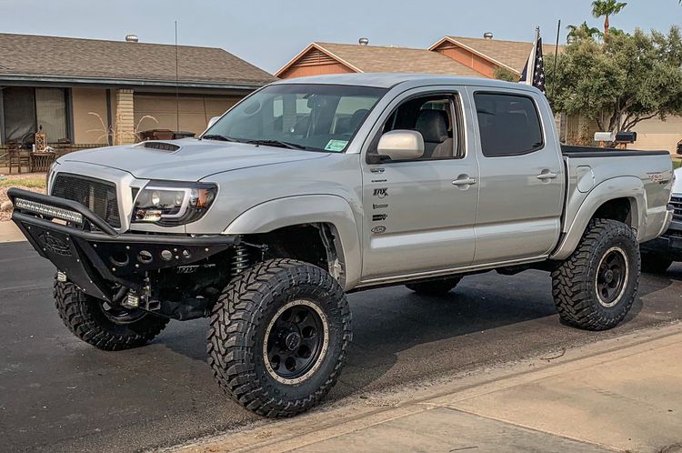 2009 Toyota Tacoma TRD Sport Prerunner Build
