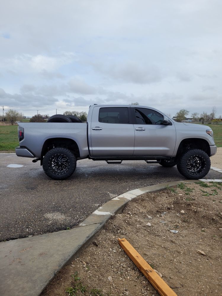 50_shades_of_tundra