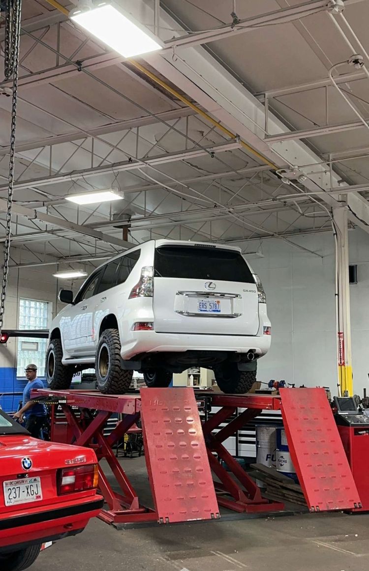 GX460